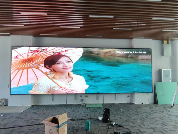 恩阳P1.53led小间距屏安装案例